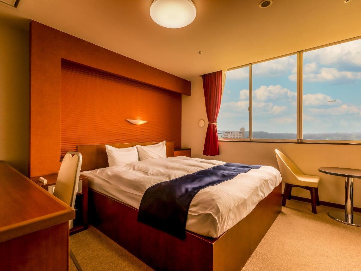 Hotel Ooedo Onsen Monogatari Yamashiro Saichoraku Kaga  Esterno foto