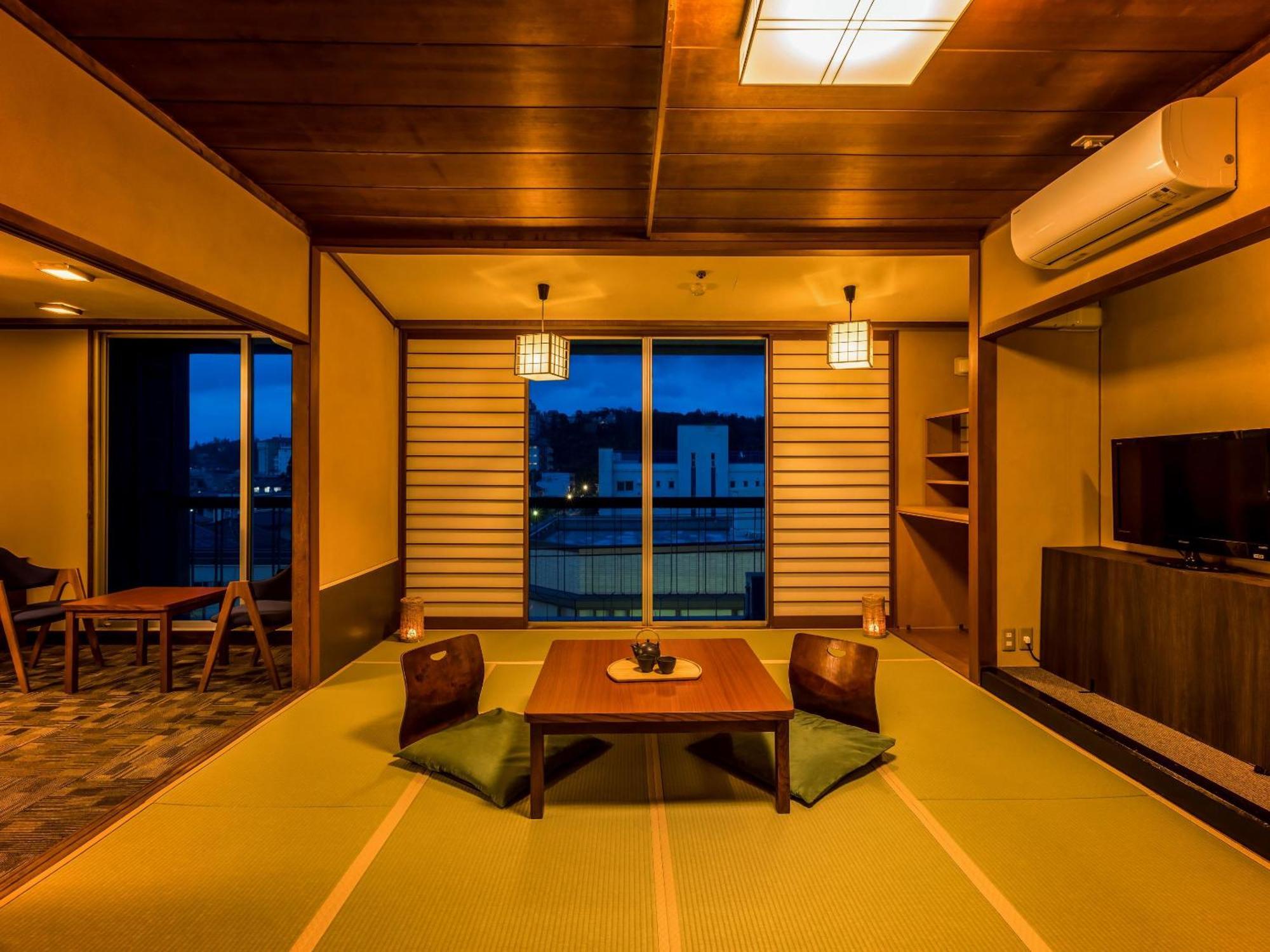 Hotel Ooedo Onsen Monogatari Yamashiro Saichoraku Kaga  Esterno foto
